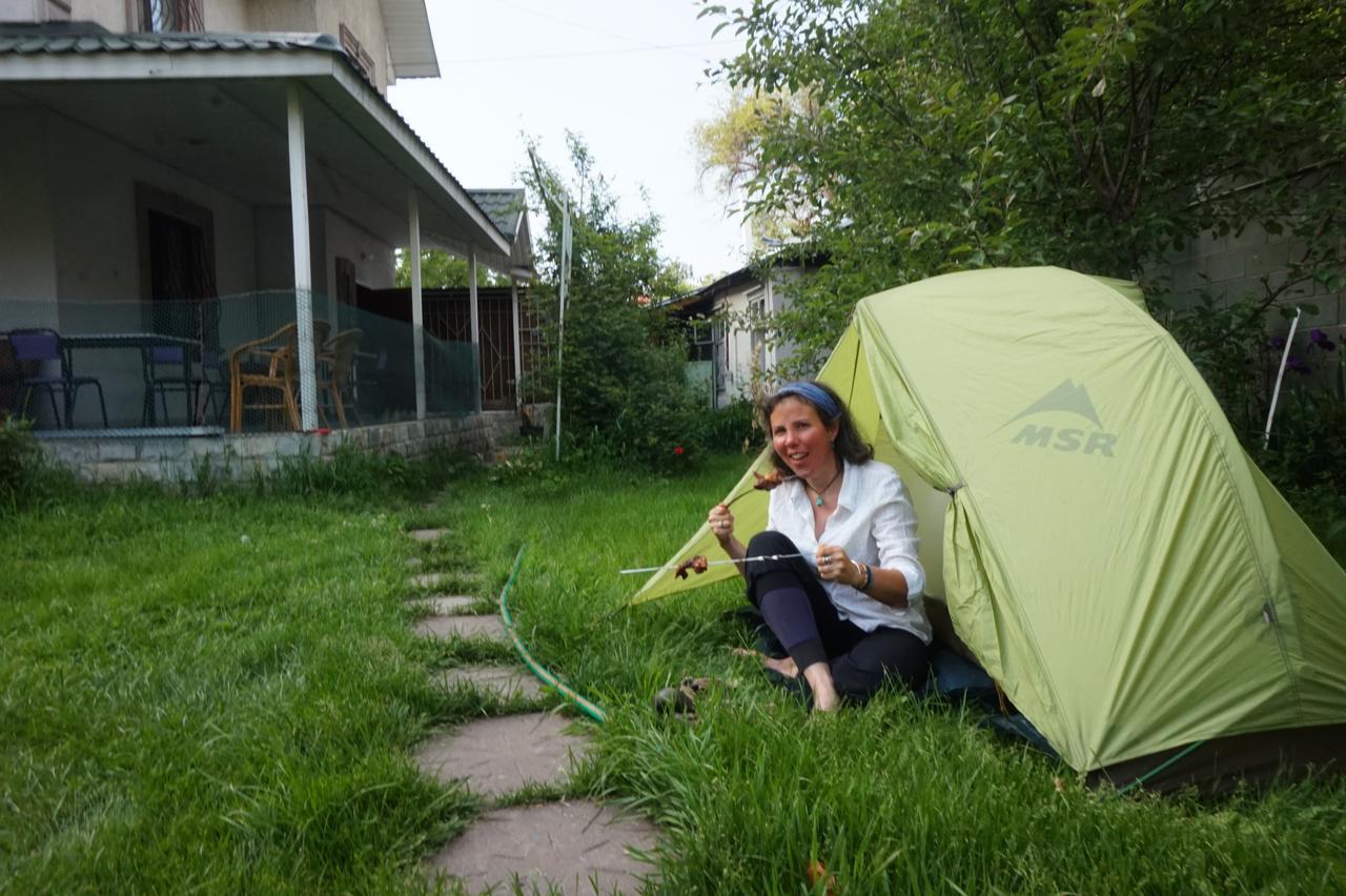 "European" Backpackers Hostel In Алматы Экстерьер фото
